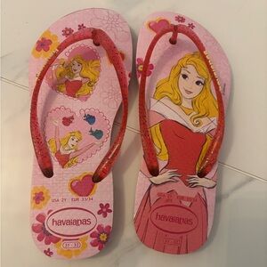 Havaianas Pink and Red Disney Princess Flip Flops, Girls Size 2